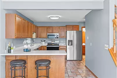 7954 Timber Lake Drive, Eden Prairie, MN 55347 - Photo 11