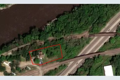 1603 3rd Avenue W, Shakopee, MN 55379 - Photo 1