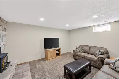 11340 Oregon Avenue N, Champlin, MN 55316 - Photo 43