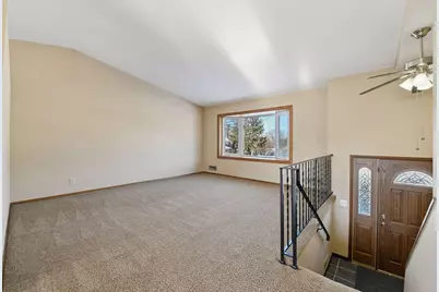 5079 Woodridge Road, Mound, MN 55364 - Photo 5