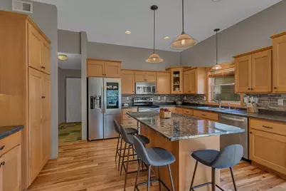 3615 Southridge Court, Saint Cloud, MN 56301 - Photo 5