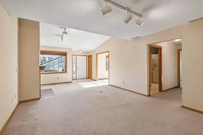 9959 Tamarack Cove, Woodbury, MN 55125 - Photo 11