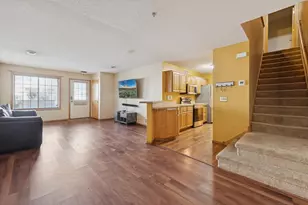 10739 Unity Ln N, Brooklyn Park, MN 55443 - Photo 3