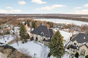 7041 Kenmare Dr, Bloomington, MN 55438 - Photo 101