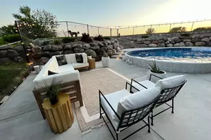 7041 Kenmare Dr, Bloomington, MN 55438 - Photo 125