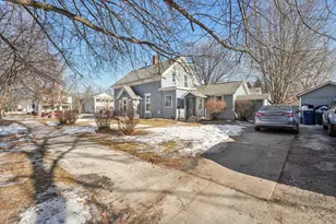 527 6th Ave NW, Faribault, MN 55021 - Photo 3