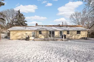 1252 Highview Dr, New Brighton, MN 55112 - Photo 23