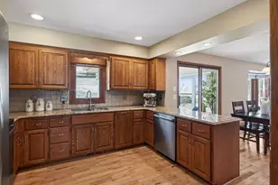 3625 Rosewood Ln N, Plymouth, MN 55441 - Photo 15