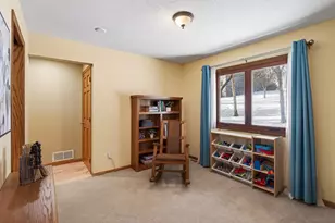 3625 Rosewood Ln N, Plymouth, MN 55441 - Photo 25