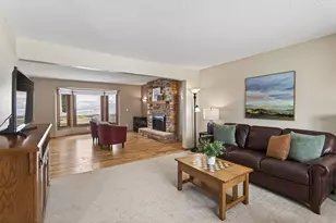 3625 Rosewood Ln N, Plymouth, MN 55441 - Photo 5