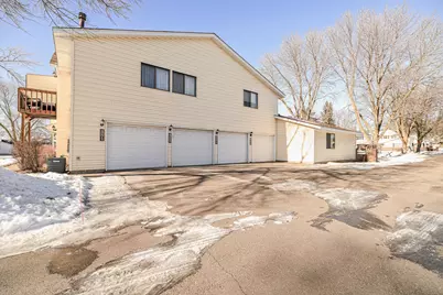 4275 Centerville Road, Vadnais Heights, MN 55127 - Photo 33