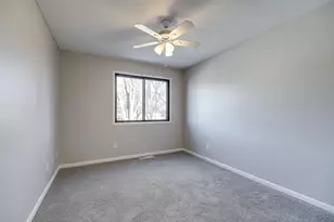 4275 Centerville Rd, Vadnais Heights, MN 55127 - Photo 25