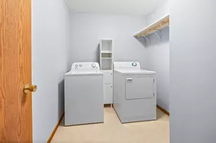 954 Conner St, Chaska, MN 55318 - Photo 11