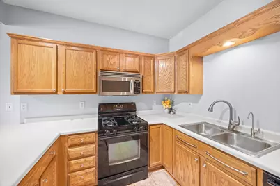 954 Conner Street, Chaska, MN 55318 - Photo 9