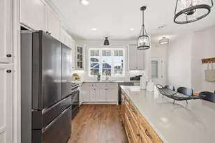 25360 Farmstead Ln, Wyoming, MN 55092 - Photo 11