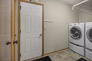 114 Carmel Ave W, West Saint Paul, MN 55118 - Photo 15