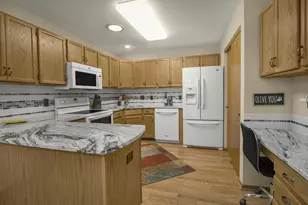 114 Carmel Ave W, West Saint Paul, MN 55118 - Photo 5