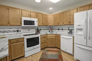 114 Carmel Ave W, West Saint Paul, MN 55118 - Photo 7