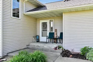 17 Williams St, Lewiston, MN 55952 - Photo 43