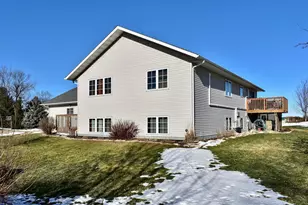 17 Williams St, Lewiston, MN 55952 - Photo 5