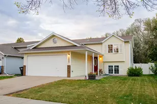 2825 35 1/2 Ave S, Fargo, ND 58104 - Photo 3