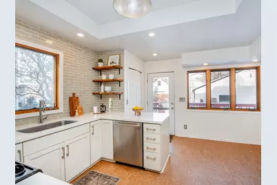 2111 Dayton Avenue, Saint Paul, MN 55104 - Photo 17