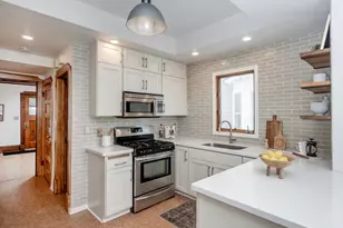 2111 Dayton Ave, Saint Paul, MN 55104 - Photo 19