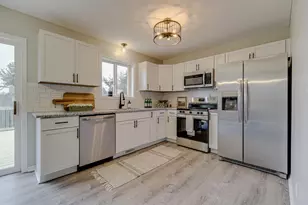 430 Wagon Wheel Cir, Buffalo, MN 55313 - Photo 7