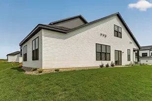 2730 Bentgrass Road NW, Rochester, MN 55901 - Photo 3