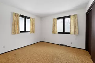 8730 Summit Dr, Eden Prairie, MN 55347 - Photo 17