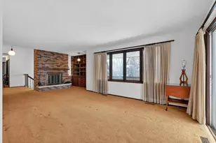 8730 Summit Dr, Eden Prairie, MN 55347 - Photo 3