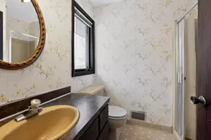 8730 Summit Dr, Eden Prairie, MN 55347 - Photo 13