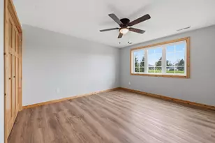 302 Ashley Ct, Alexandria, MN 56308 - Photo 29