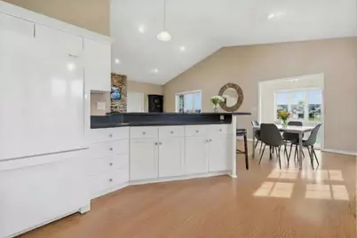 302 Ashley Court, Alexandria, MN 56308 - Photo 7