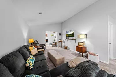 39781 Fawn Avenue, North Branch, MN 55056 - Photo 9