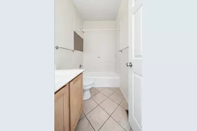 325 W River Parkway #104, Minneapolis, MN 55401 - Photo 25