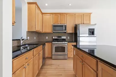 325 W River Parkway #104, Minneapolis, MN 55401 - Photo 7