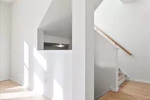 325 W River Pkwy, Minneapolis, MN 55401 - Photo 15