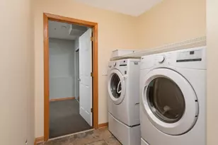 791 Fairfield Cir, Minnetonka, MN 55305 - Photo 23