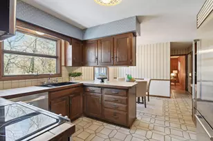 5942 Fairwood Ln, Minnetonka, MN 55345 - Photo 17