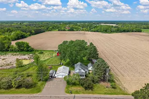 37320 Oriole Ave, Lindstrom, MN 55045 - Photo 1
