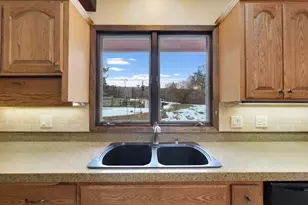 14101 Garden View Ct, Apple Valley, MN 55124 - Photo 23