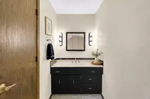 14101 Garden View Ct, Apple Valley, MN 55124 - Photo 27