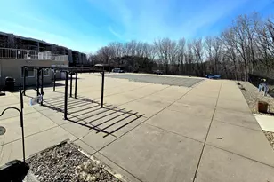 2455 Londin Ln E, Maplewood, MN 55119 - Photo 23