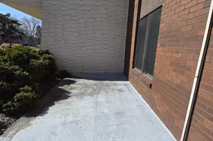 2455 Londin Ln E, Maplewood, MN 55119 - Photo 17