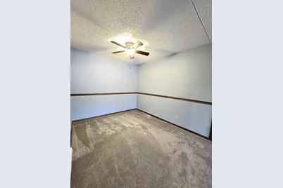 2455 Londin Lane E #117, Maplewood, MN 55119 - Photo 11