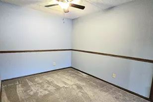 2455 Londin Ln E, Maplewood, MN 55119 - Photo 11