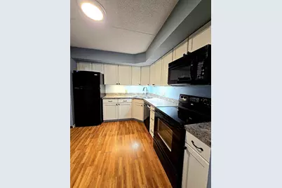 2455 Londin Lane E #117, Maplewood, MN 55119 - Photo 3