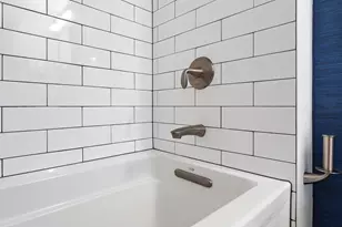 1240 S 2nd St, Minneapolis, MN 55415 - Photo 25