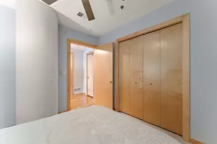 1240 S 2nd St, Minneapolis, MN 55415 - Photo 23